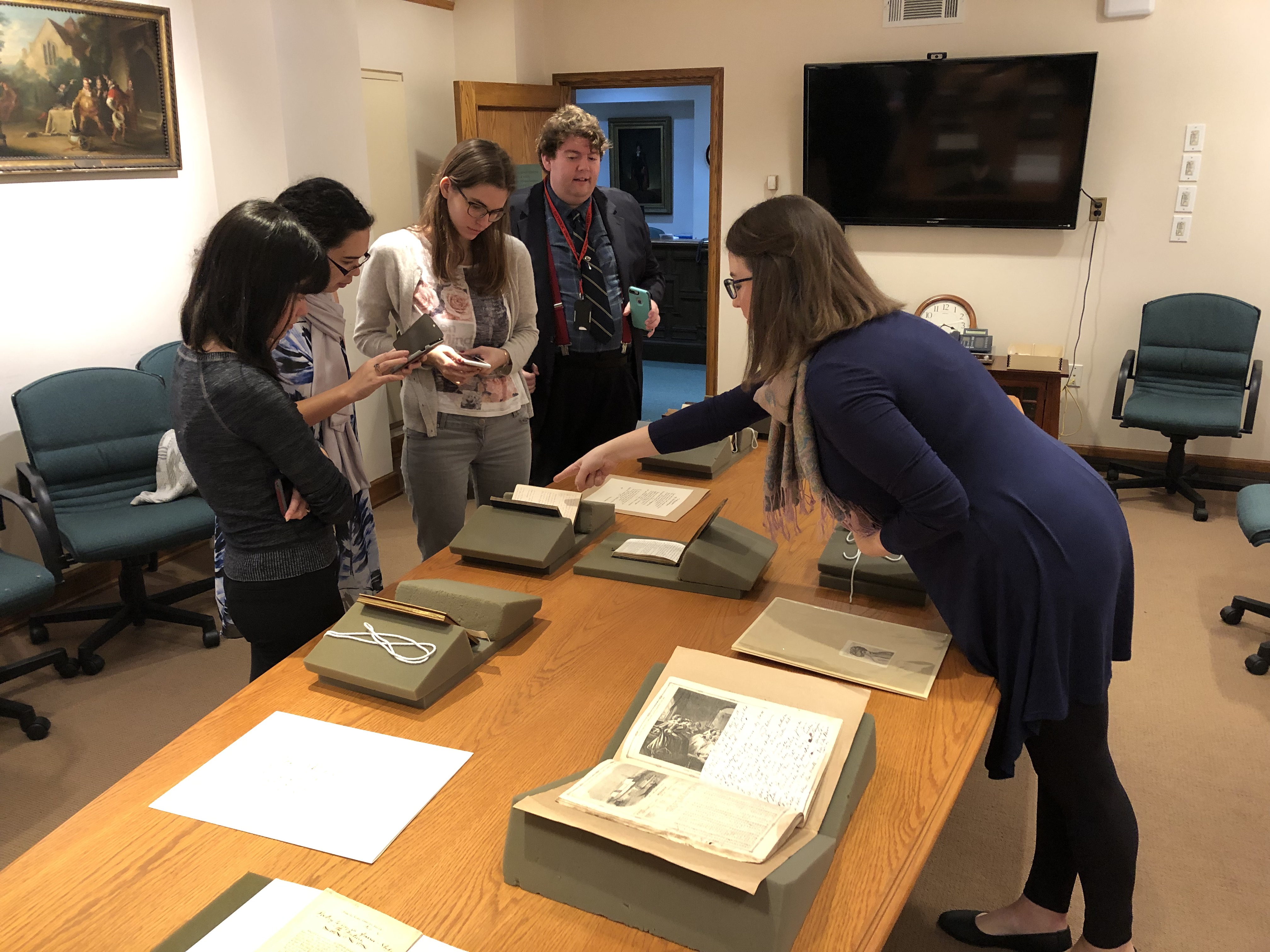 IPL graduate students at the Folger Library