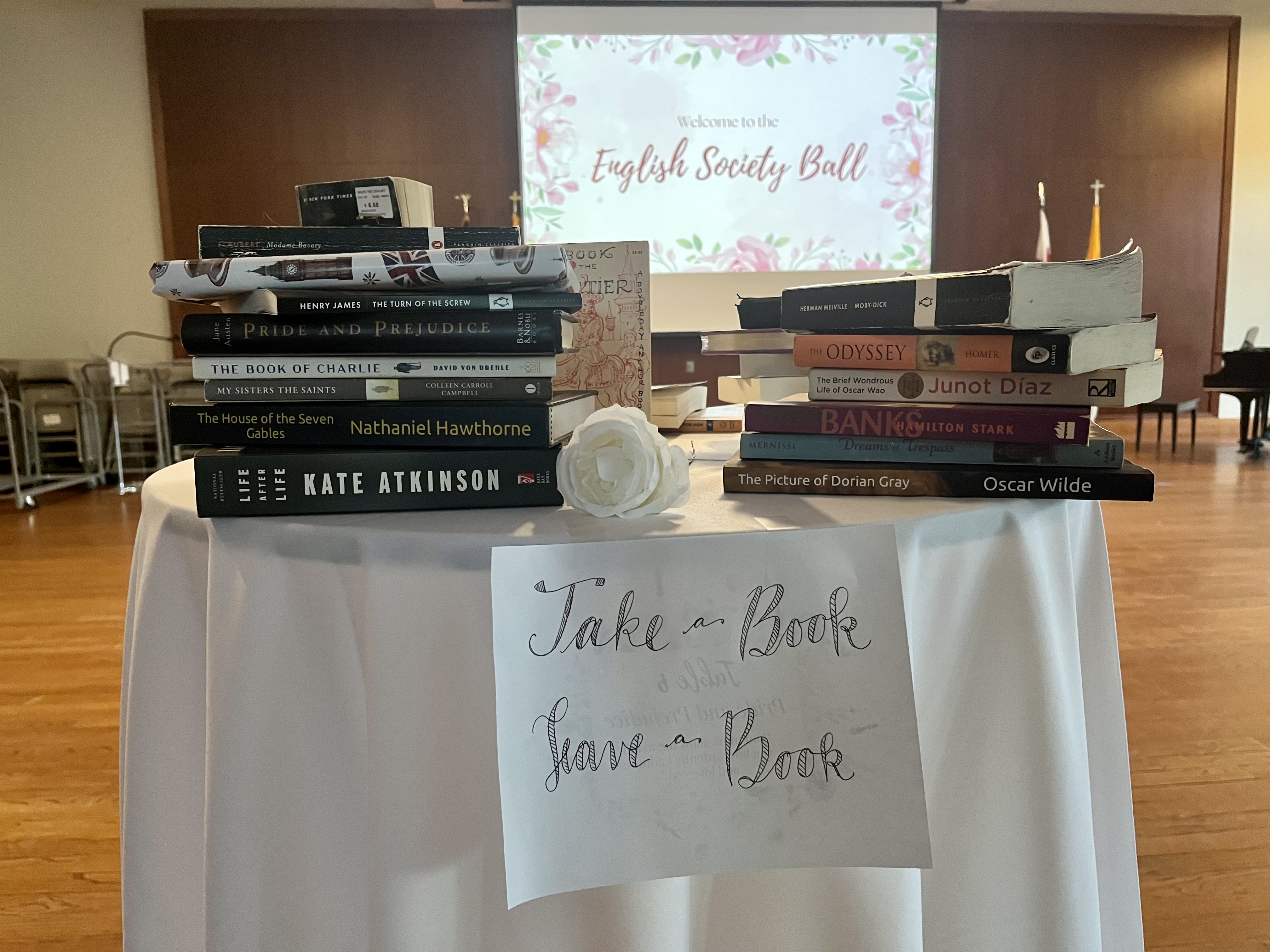 take a book leave a book table